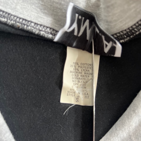 Y.M.L.A Vintage 90’s Rare Club Wear Form Fitted Cropped Sleeves/Body Zip Neck - Picture 10 of 10